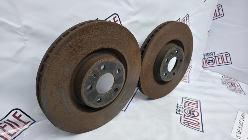 Genuine Audi A6 A7 A8 2 x Front Brake Disc Vented 4G0615301K -301T gallery