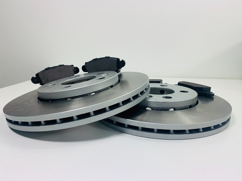 BMW 1 Series F20 F21 SPORTS 2012-2019 Rear Brake Disc and Pad Set BRAND NEW gallery