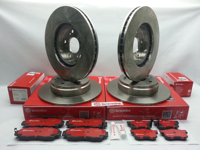 Brembo Rotors 25555 / 25583 & Pads P83037N / P83045N FOR Lexus GS IS300 SC430