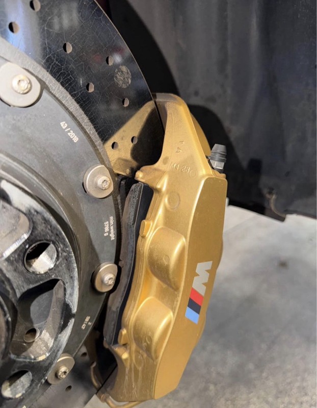 2015-2020 BMW M3 M4 F80 F82 F83 Carbon Ceramic Brakes Kit OEM 55k Miles gallery
