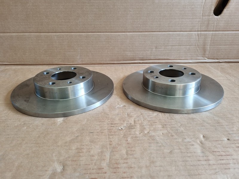 Front Brake Discs x2 240mm for FIAT 500 PANDA Cinquecento Tipo BRAVO FORD KA gallery