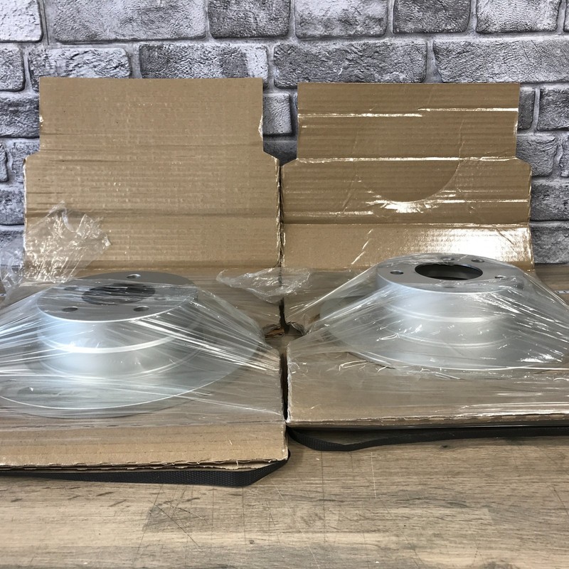 GENUINE BMW 1, 3 Series E81 E87, E90 E92 Brake Discs 34216855002. REAR PAIR. 16X gallery