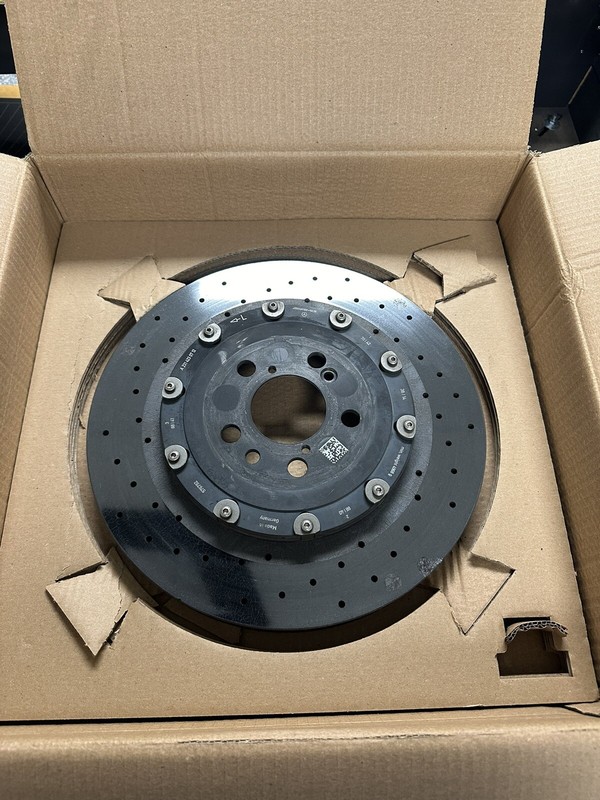 MERCEDES GT63s S63 S66 AMG A2314230712 carbon ceramic rotor Left Rear chipped