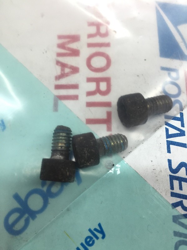 FRONT L BRAKE ROTOR DUST SHIELD MOUNTING HARDWARE BOLTS SCREW 92-93 MERCEDES 500 gallery