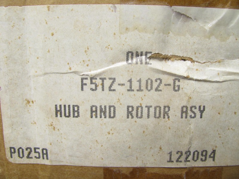 DAMAGED INSULATION - (2) OEM Ford Front Brake Rotor & Hub 95-01 Explorer 4WD ABS gallery