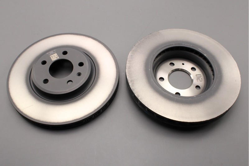 Genuine Audi A4 B8 08-16 A5 08-11 Q5 8R 09-12 front brake discs (x2) 8K0615301A gallery