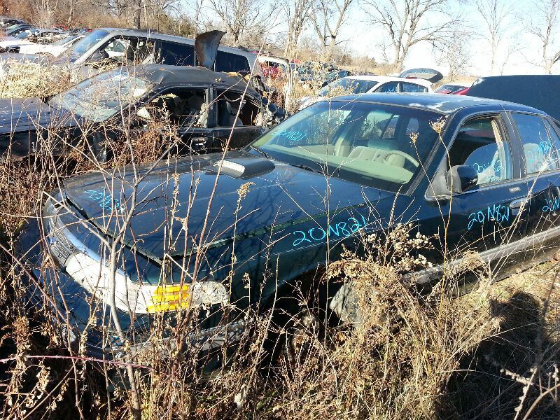 Front Brakes Rotor Fits 91-94 LINCOLN & TOWN CAR 1726497