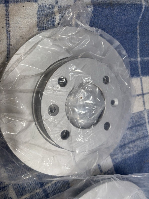 DriveTec Brake Discs Premium Coated Citroen Peugeot DM3653C X2 gallery
