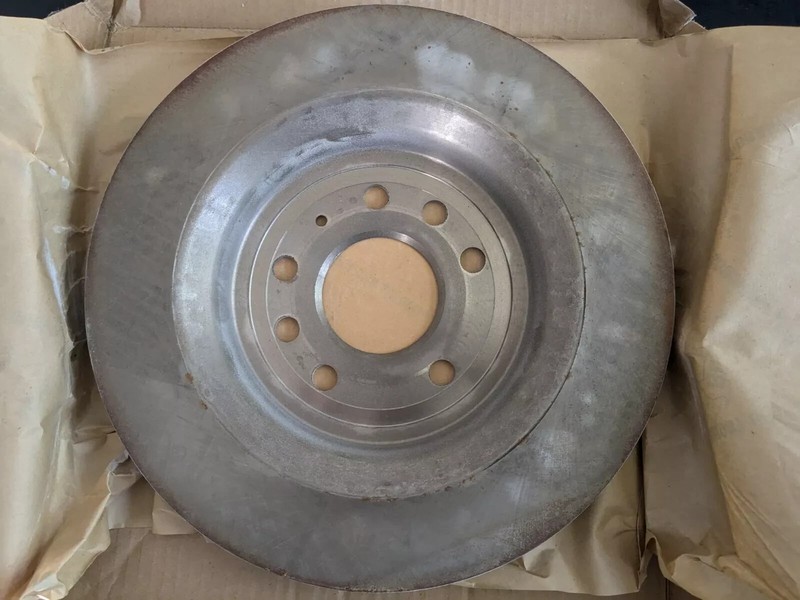 SAAB 12762291 / 9191336 New NOS OEM Rear Brake Rotor 9-3 2003-2011