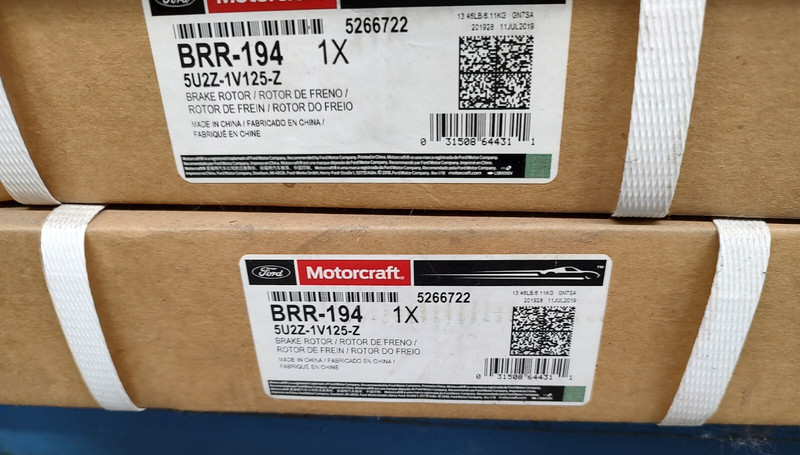 Set of 2 NEW OEM Ford Motorcraft Rear Disc Brake Rotors BRR-194 5U2Z-1V125-Z