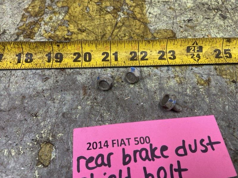 12-18 2 Door FIAT 500 Rear Brake Dust Shield Belts Set Of 3