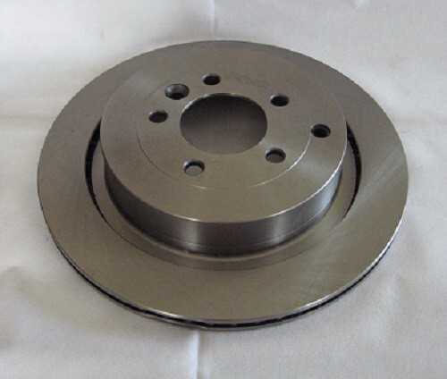 Discovery 3, Discovery 4, Range Rover Sport Rear Brake Discs Delphi SDB000646 gallery