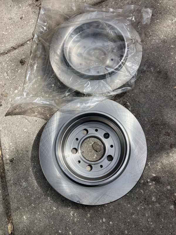VOLVO Cross Drilled Slotted Brake Kit for S60 S80 V70 XC70 gallery
