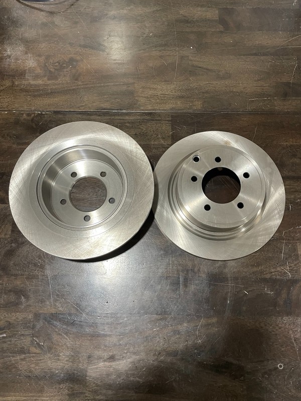 Rear Disc Brake Rotors For 2011-14 Chrysler 200 / 2007-2017 Jeep Patriot Compass gallery