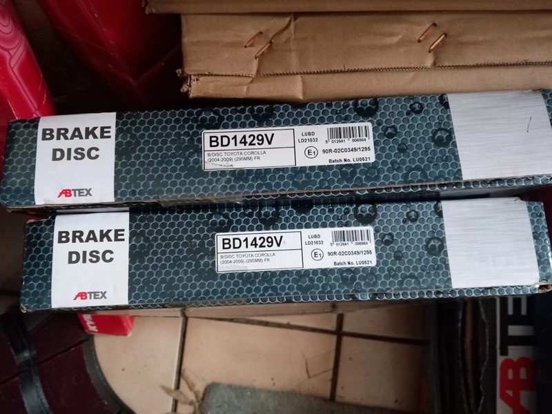 Abtex BD1429V PAIR OF Front Brake Discs Fits Toyota Corolla 2004 – 09 & Avensis