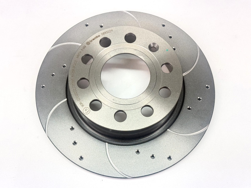BREMBO HIGH PERFORMANCE DRILLED GROOVED BRAKE DISC PADS VW AUDI SKODA SEAT gallery