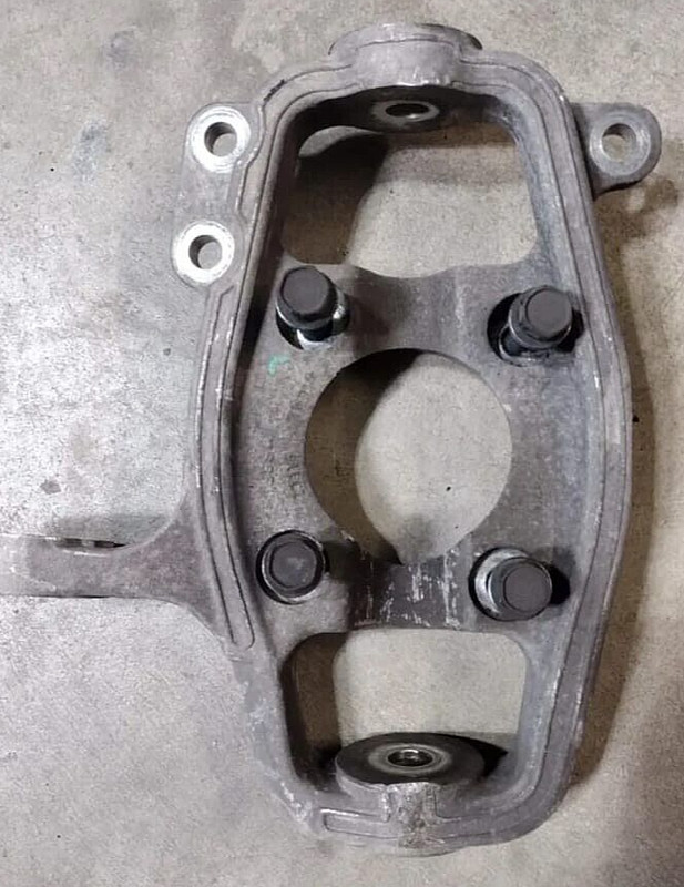 1997 – 2002 PLYMOUTH PROWLER LEFT FRONT SPINDLE KNUCKLE OEM 4786749AB