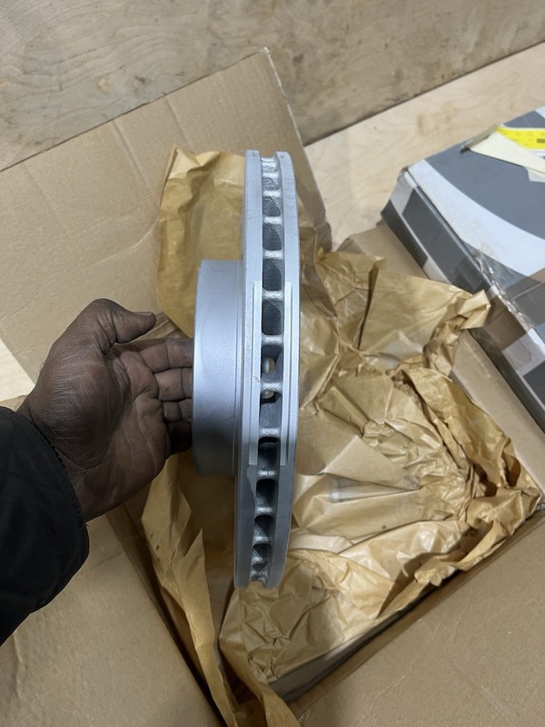 BMW X5 E53 X3 E83 3.0d FRONT BRAKE DISCS 34116859679 gallery
