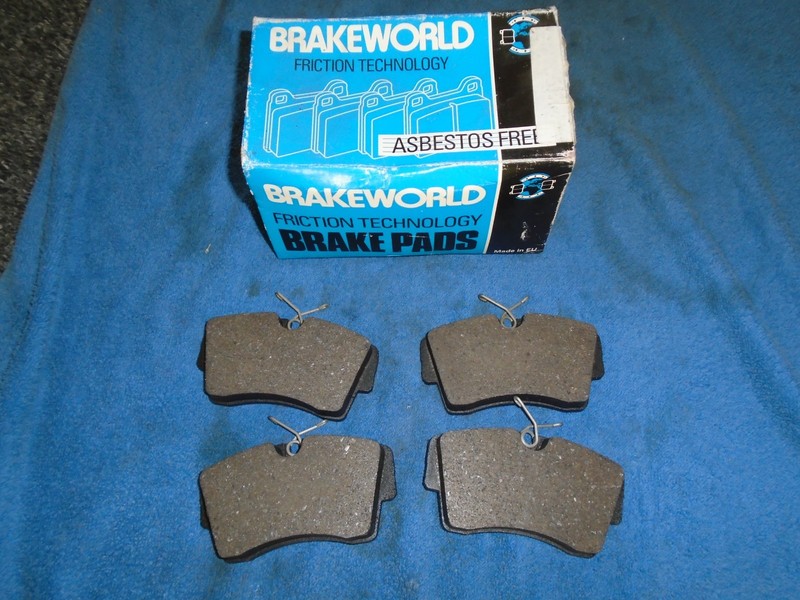 Vauxhall Carlton 3.0, Senator 2.5i, 2.6i, 2.6iCD, 3.0i, 3.0i CD Front Brake Pads