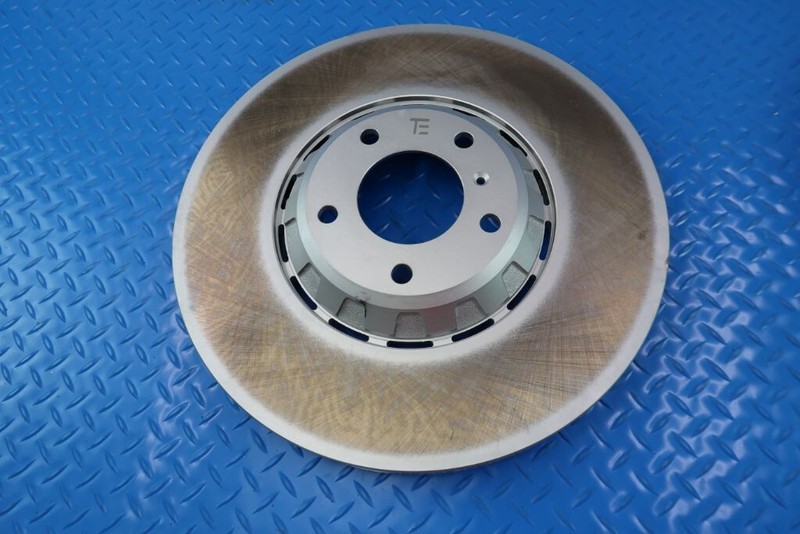 Bentley Bentayga front rear brake pads and rotors TopEuro #11381 gallery