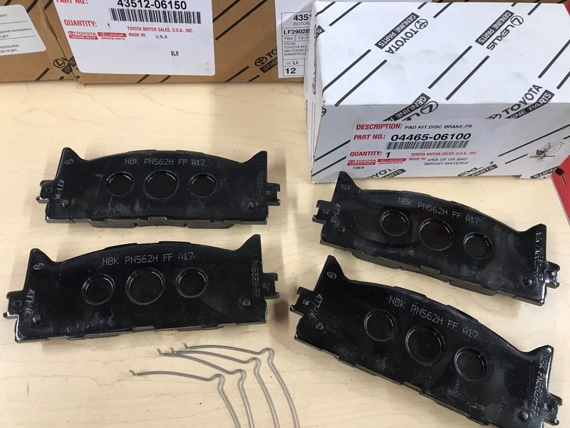 2007-2017 TOYOTA CAMRY GENUINE OEM NEW FRONT BRAKE ROTORS OEM PADS & SHIMS gallery