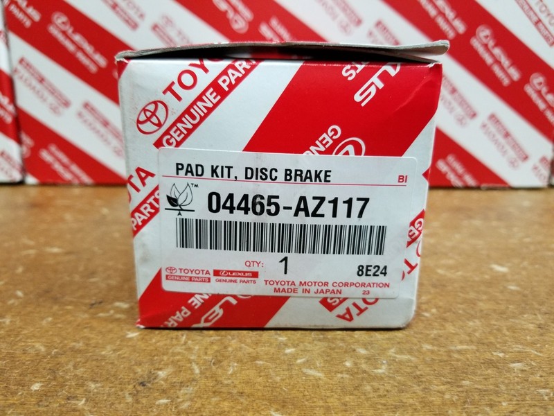 2006-2012 Toyota 04465-AZ217 Rav4 Genuine Oem Front Brake Pads