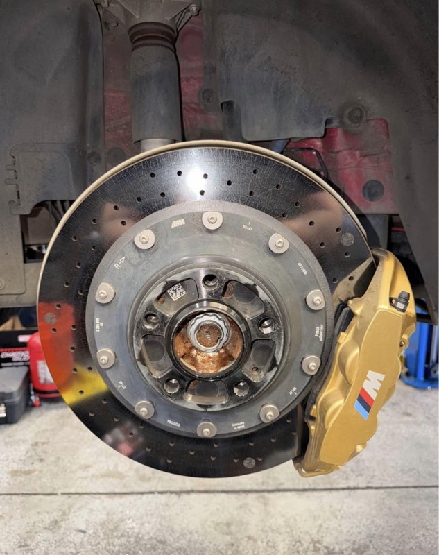 2015-2020 BMW M3 M4 F80 F82 F83 Carbon Ceramic Brakes Kit OEM 55k Miles gallery