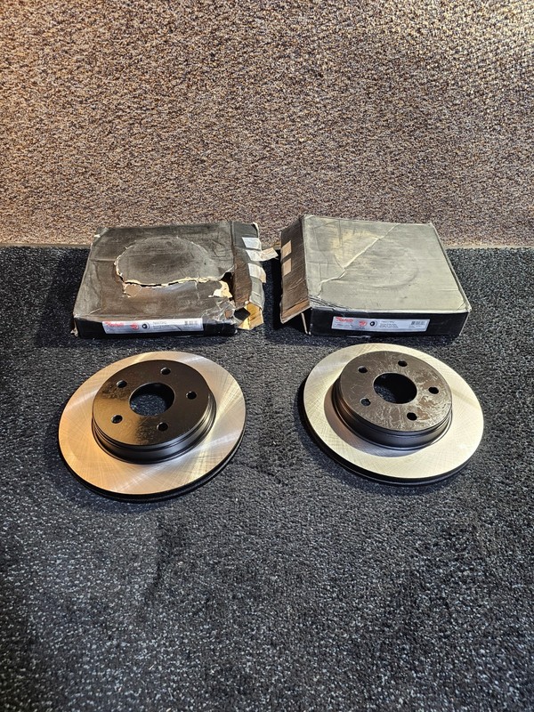 (QTY 2) Raybestos 780073R2 Brake Rotor For Chrysler Aspen 07-09 Ram 1500 11-19