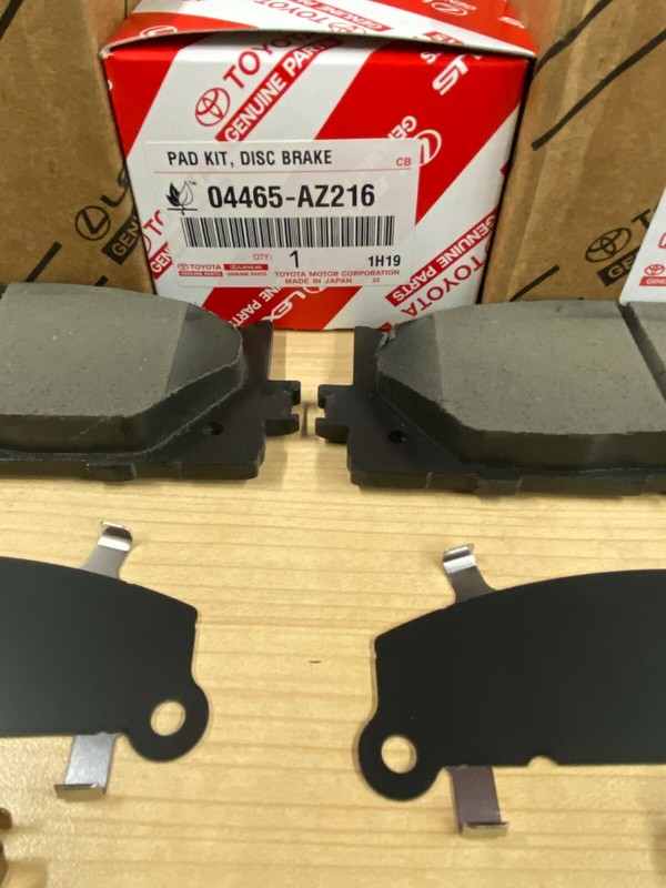 2013-2018 LEXUS ES300H GENUINE OEM NEW FRONT BRAKE ROTORS TCMC PADS & SHIM KIT gallery