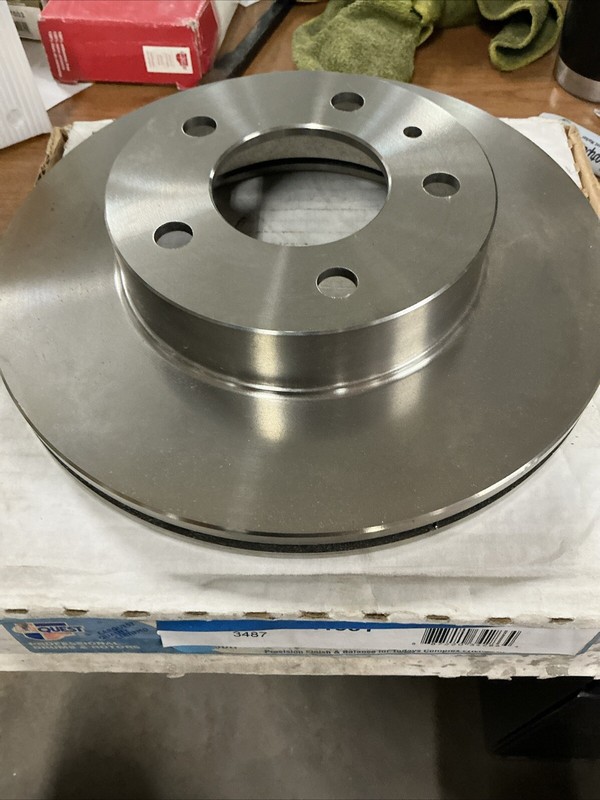 Disc Brake Rotor Carquest NOS YH141531