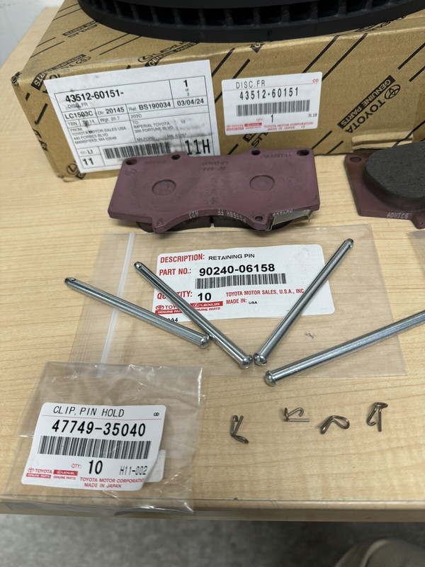 2003-2009 LEXUS GX470 GENUINE OEM FRONT BRAKE ROTORS PAD KIT SHIMS & PINS gallery