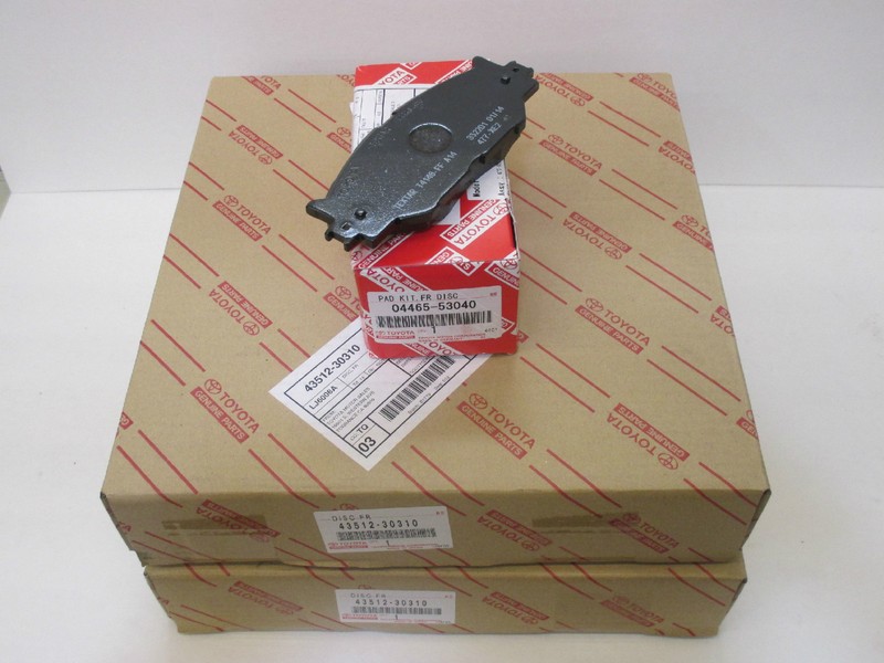 LEXUS OEM FACTORY FRONT BRAKE PADS AND ROTOR SET 2006-2008 IS250