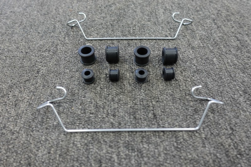 1970 TO 1972 B AND E BODY DISC BRAKE CALIPER BUSHING KIT