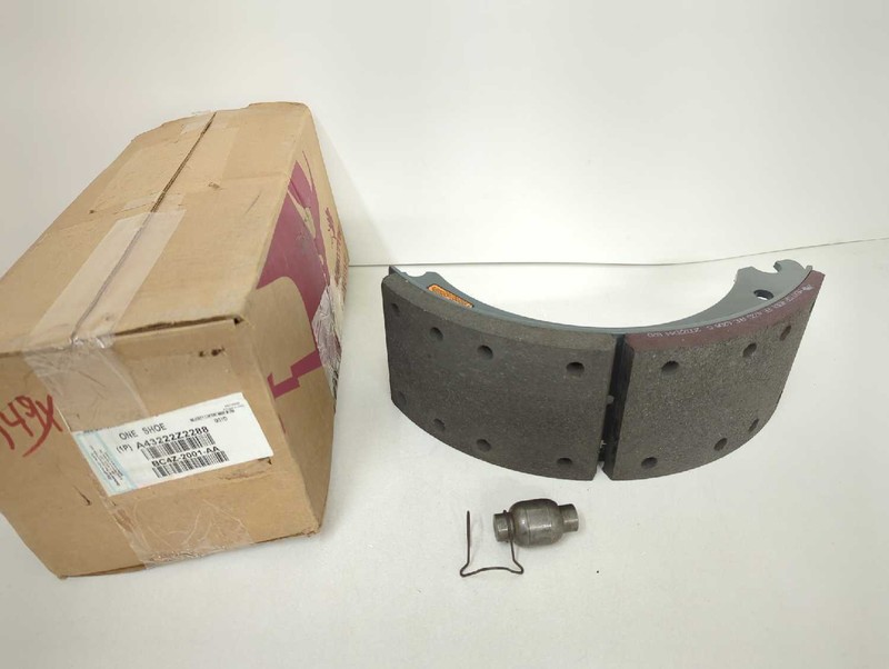 New OEM Meritor Ford Rear Drum Brake Shoe Pad F-650 F-750 BC4Z-2001-AA