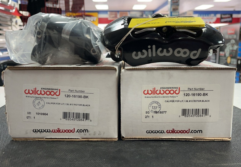Wilwood 120-16190-BK Brake Caliper Dynapro Low-Pro Lug Mount 4piston Black Pair