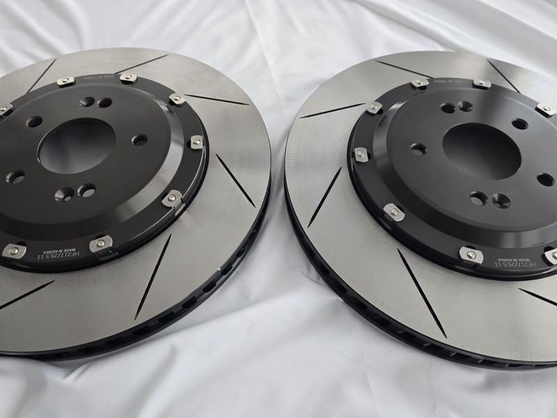 Lightweight 360x32mm Slotted Front Floating Brake Discs ELNATRA N- Pair KR gallery