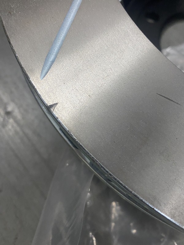 GiroDisc A2-221 REAR 1pc Rotor for Ferrari F40 (Dent and scratches see pictures gallery