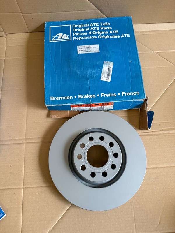 ATE Brake Disc Rotor for VW Passat & Skoda Superb Front Vented High-Carbon 312mm