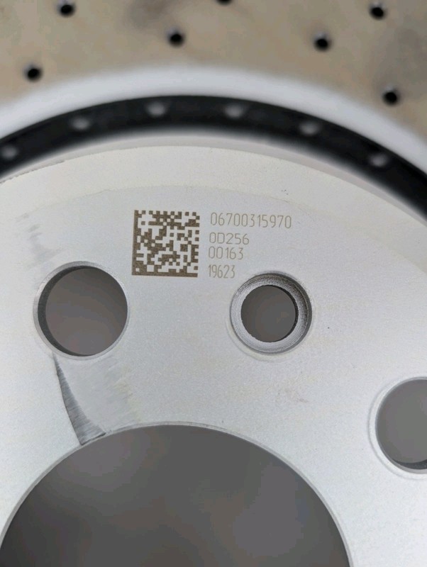 Genuine Maserati Ghibli Quattroporte 2014-2016 Rear Brake Rotor OEM 670031597 gallery