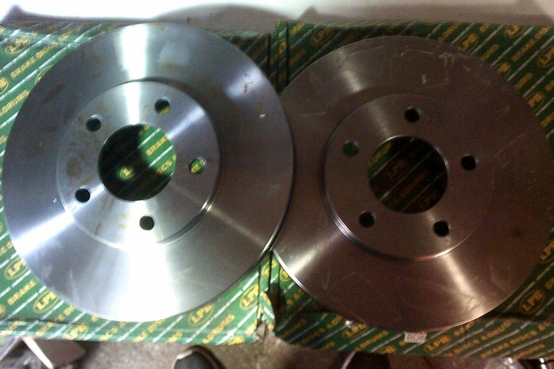 Chrysler Voyager front brake discs 282mm LPB BD812V