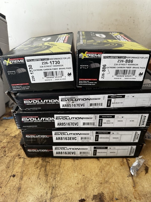 2014-2019 Ford Fiesta St Break Pad and Rotors New In Package