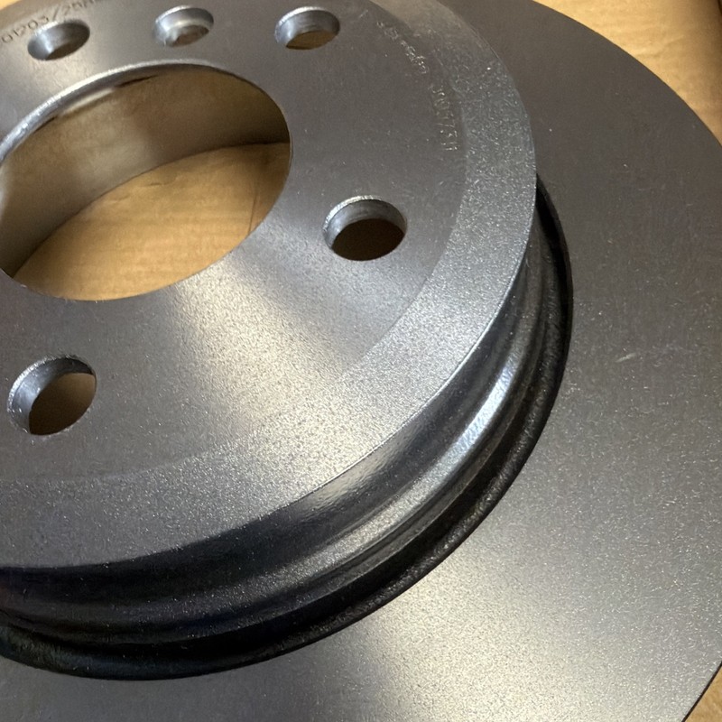 OEM Brembo 09.9573.11 Front Brake Rotor BMW X3 E83 2.0i Single Disc gallery