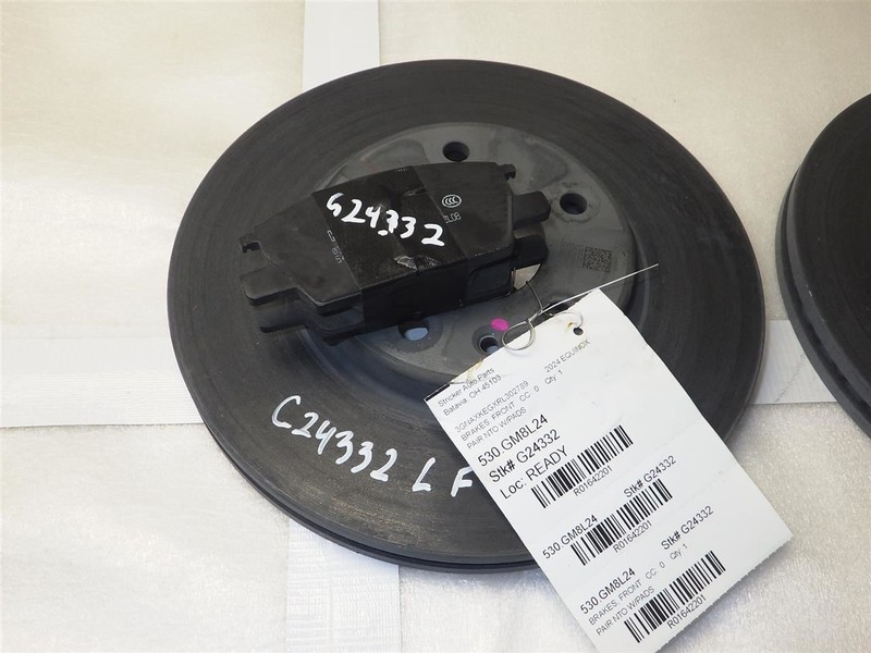 2024 Equinox LT FWD Front Brake Rotors 1642201