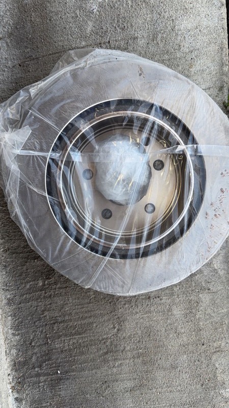 For Nissan Maxima (2009-2019) - Rear Brake Disc Rotors & Ceramic Pads Kit gallery