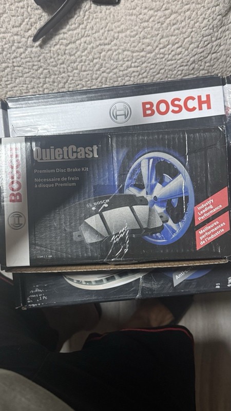 Bosch QuietCast Premium Brake Kit Complete 4 Bosch QuietCast Premium Disc Rotors gallery
