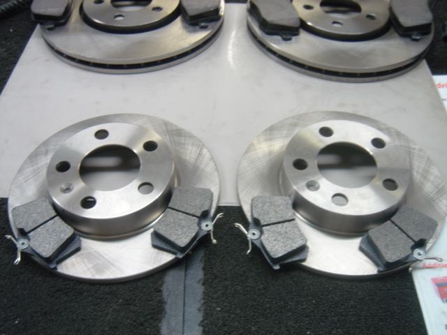 SEAT IBIZA 1.9TDI 130BHP 2002>ON REAR BRAKE DISCS BRAKE PADS