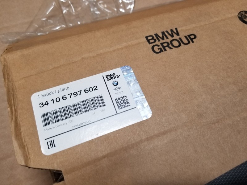 New Genuine BMW OEM Disc Brake Rotor 34-10-6-797-602 Left Right Front Brembo