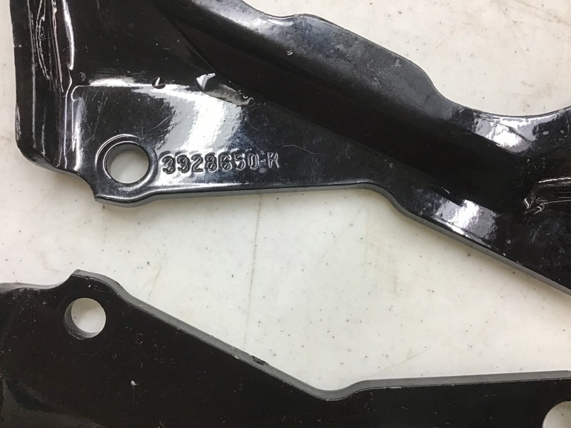 Corvette 1969-1982 Used front caliper mounting brackets (show paint job) 1 set