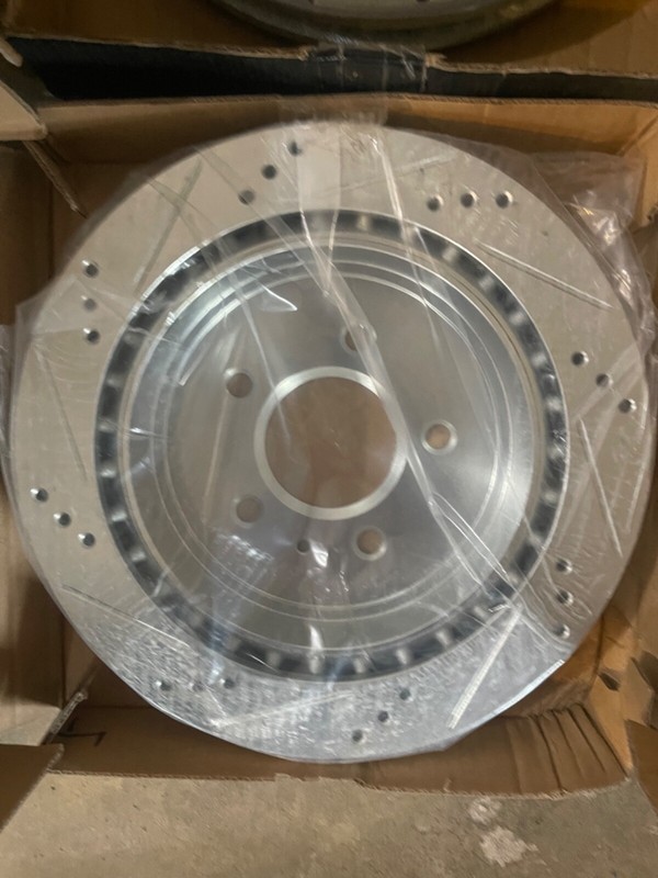 2003-2007 Cadillac CTS R1 Concepts USED Front NEW Rear Drilled/Slotted Rotors gallery