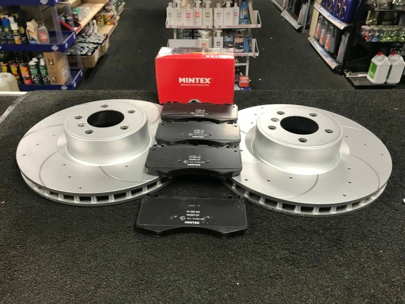 FOR RANGE ROVER SPORT SDV6 L494 D250 D300 D400 DRILLED GROOVE BRAKE DISC & PADS
